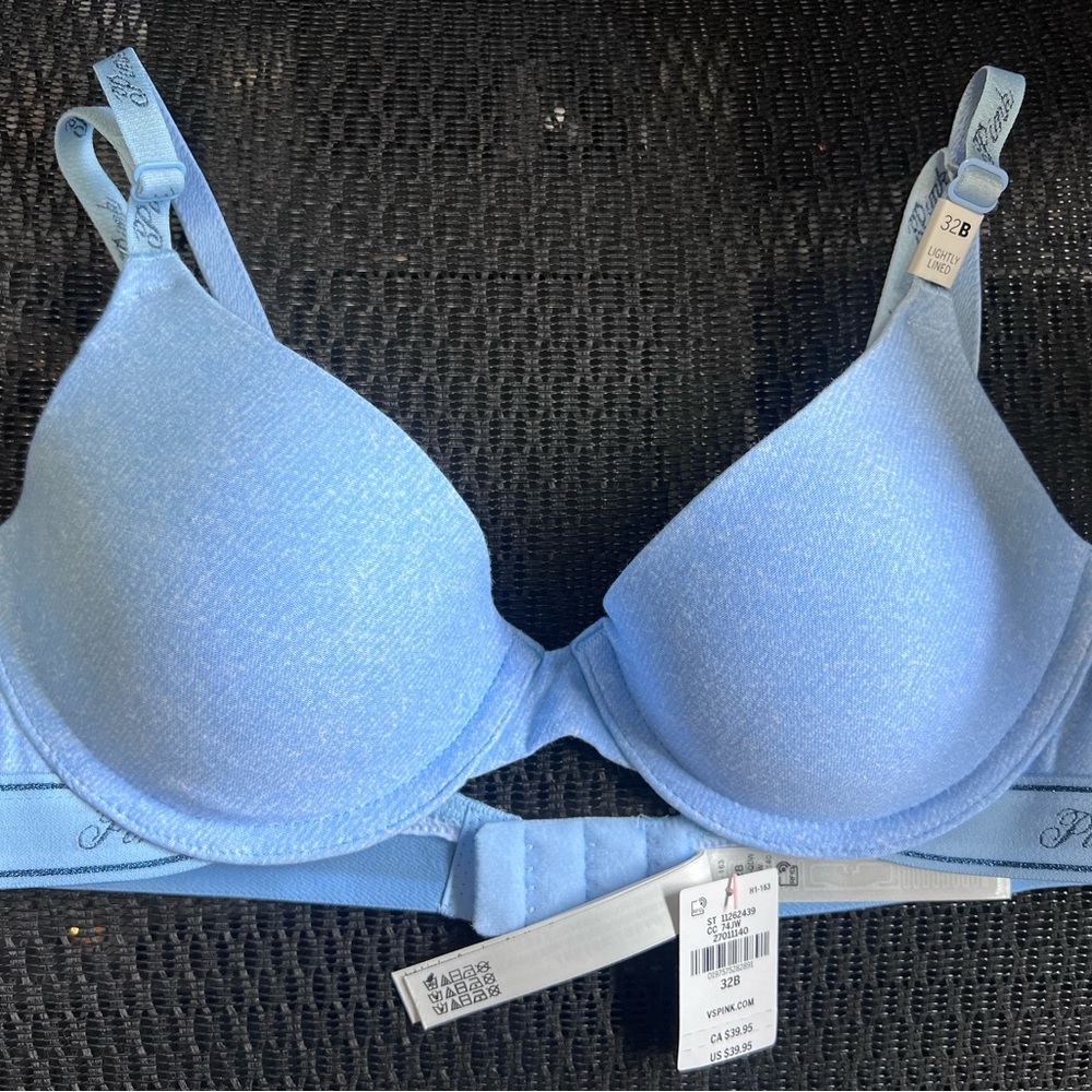 Victoria's Secret Lightly Lined Light Blue Bra